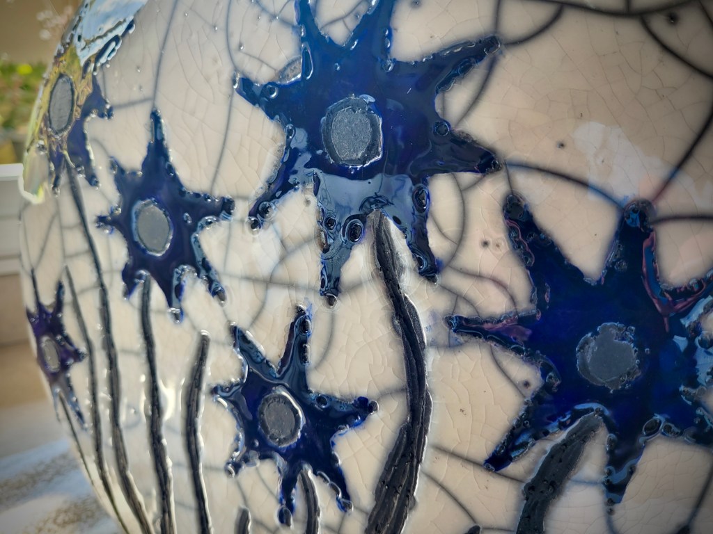 vase raku céramique 
lapis lazuli lithothérapie
art japonais
artiste céramiste
potier vallauris
cuisson raku
décoration d'intérieur
vase pottery raku 
raku for sale
vase en raku bleu