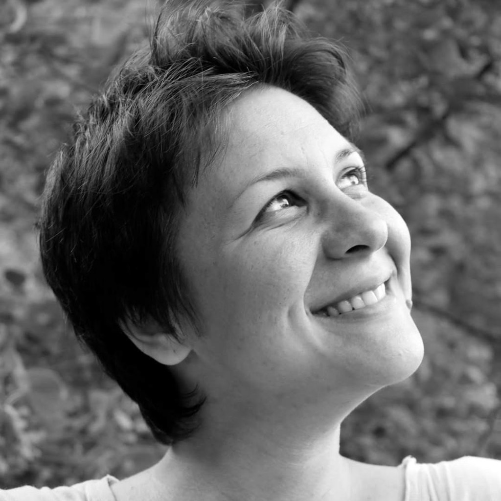 artiste céramiste céramique art japonais raku vallauris Biot grasse potier poterie pottery ceramic sculpture statue statut ELOISE MENDEZ CEHOVIN eloise Eloïse rakuiteur terre brûlée feu