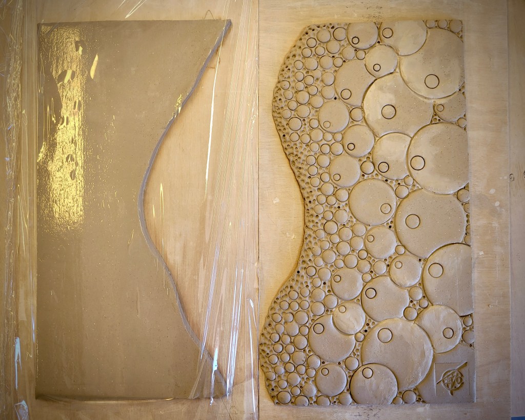 Plaque murale, tableau céramique raku, bulles céramique, décoration murale, Kumo no kuma, ELOISE MENDEZ CEHOVIN
